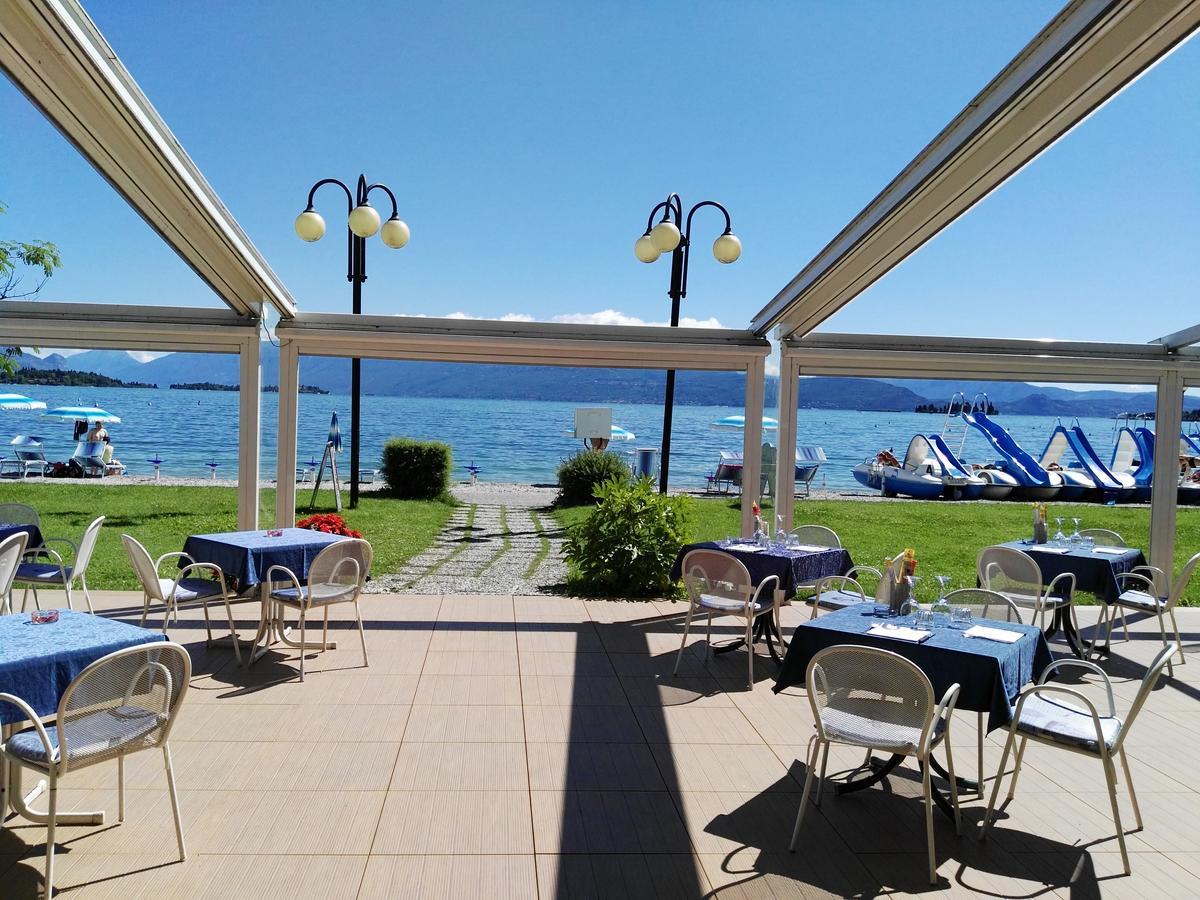 Hotel La Romantica Манерба дел Гарда Екстериор снимка